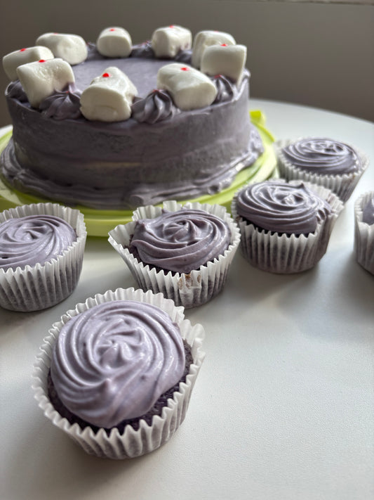 Ube Cake with 6x cupcakes - 8 Inches